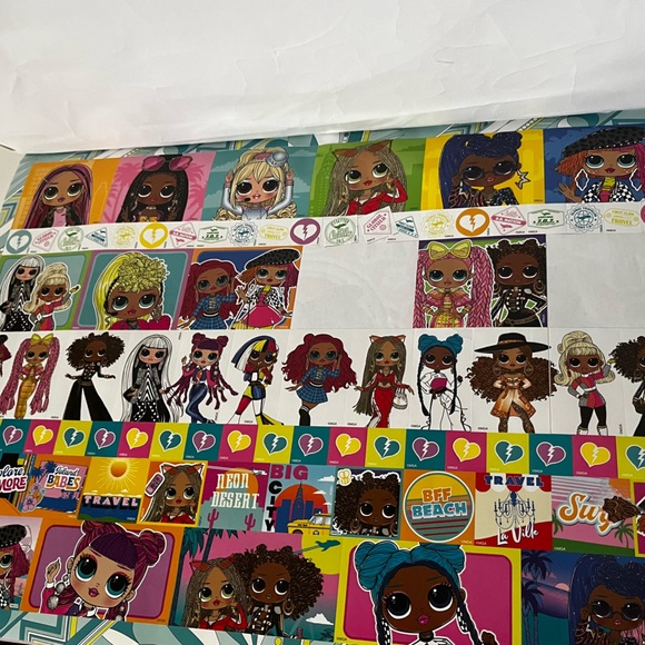 LOL Surprise Giant Sticker Activity Pad - Picture 3 of 5